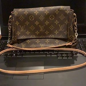 SOLD Louis Vuitton Looping PM crossbody
